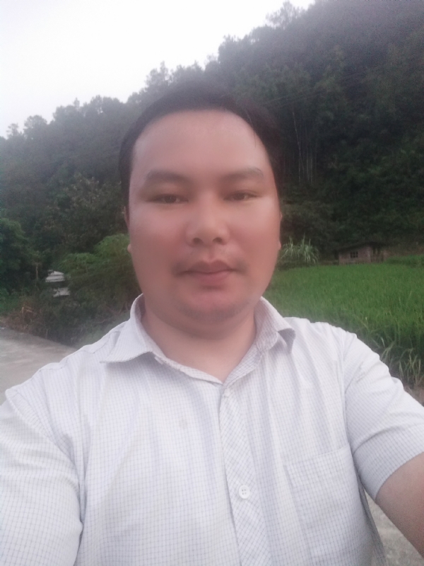 阿王的第一张照片--深圳相亲服务中心