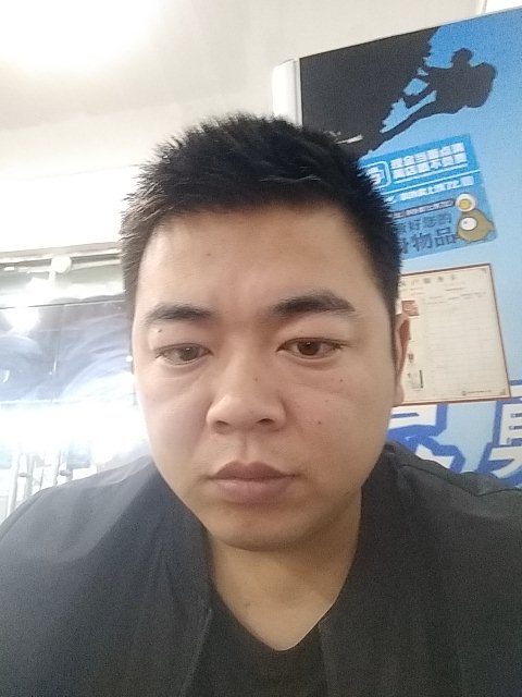 七夜的第一张照片--深圳相亲服务中心