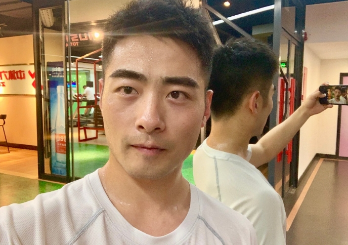 迁就的第一张照片--深圳相亲服务中心