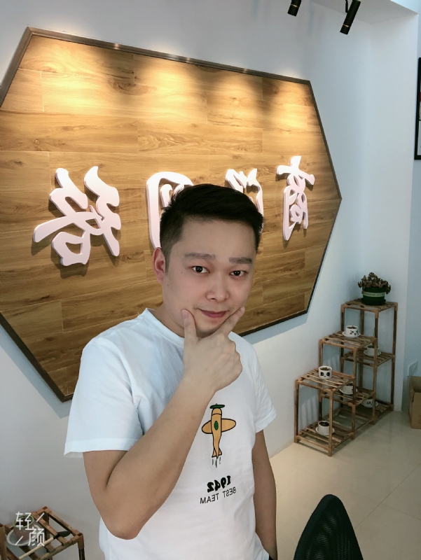 意外的第一张照片--深圳相亲服务中心