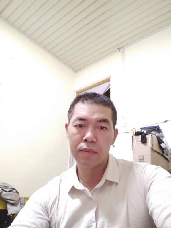 为伊消得人憔悴的第一张照片--深圳相亲服务中心