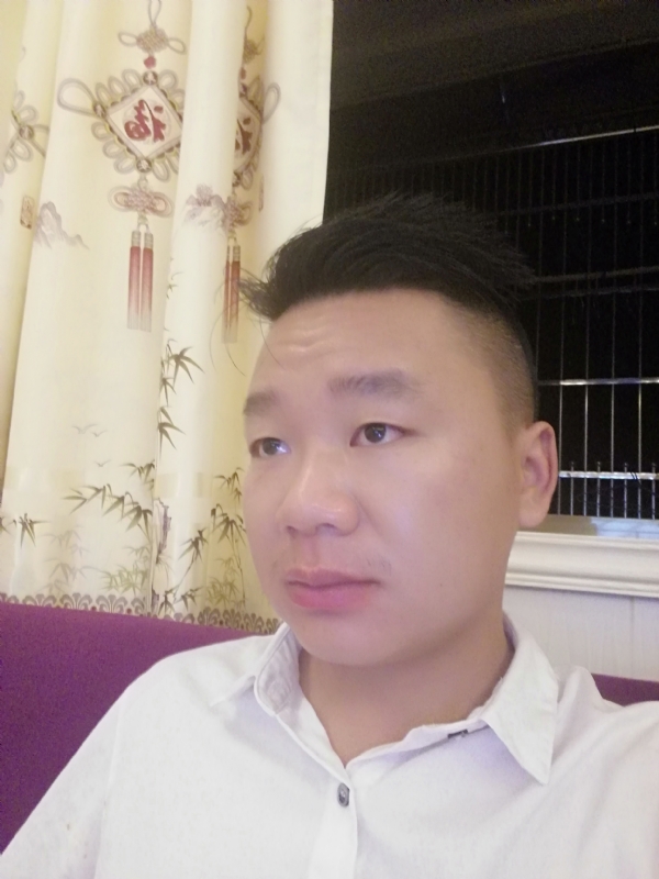王梓林的第一张照片--深圳相亲服务中心