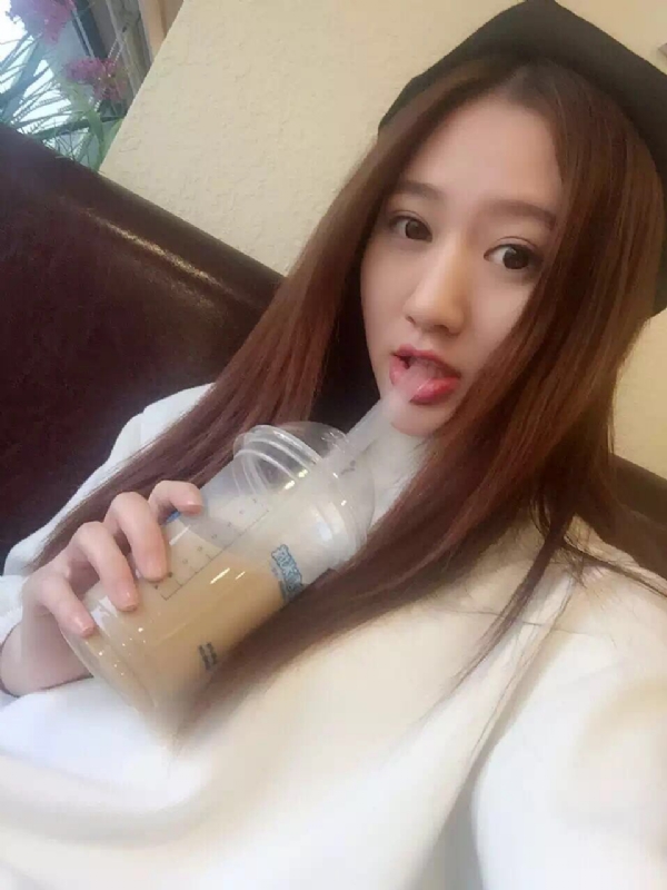 姚瑶的第一张照片--深圳相亲服务中心