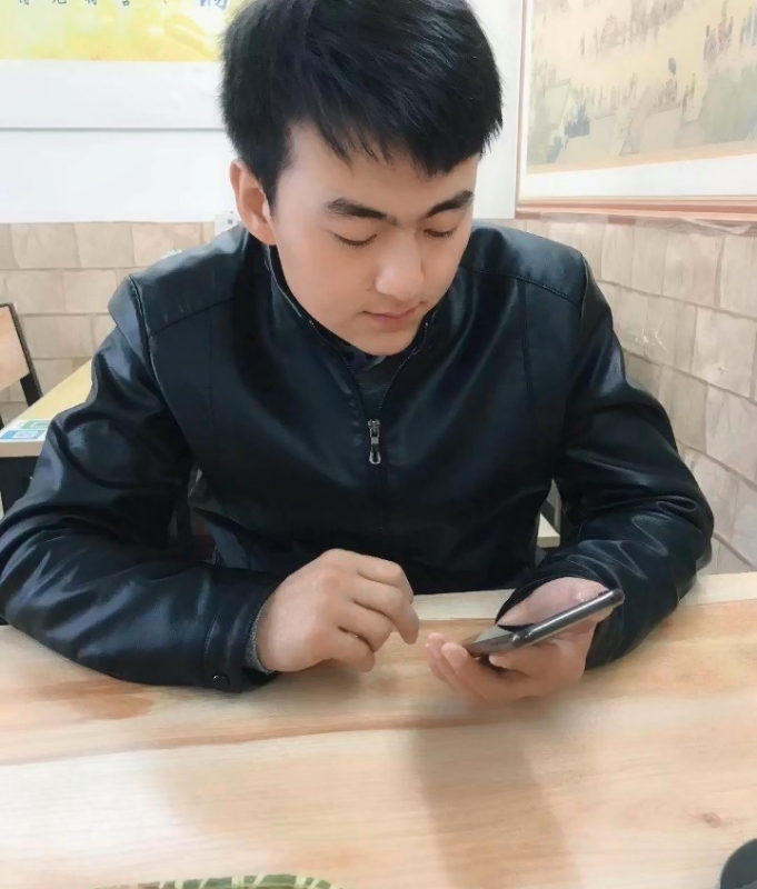 凯哥大魔王的第一张照片--深圳相亲服务中心