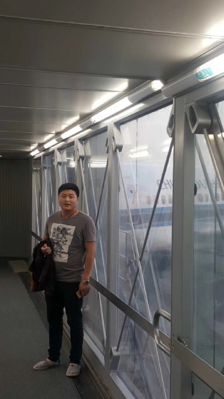 钥的第一张照片--深圳相亲服务中心