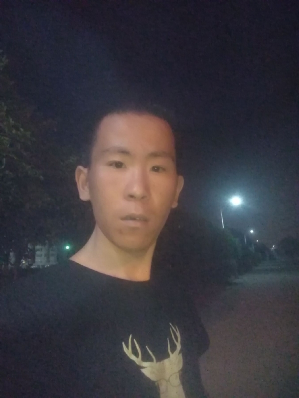 俞凯斌的第一张照片--深圳相亲服务中心