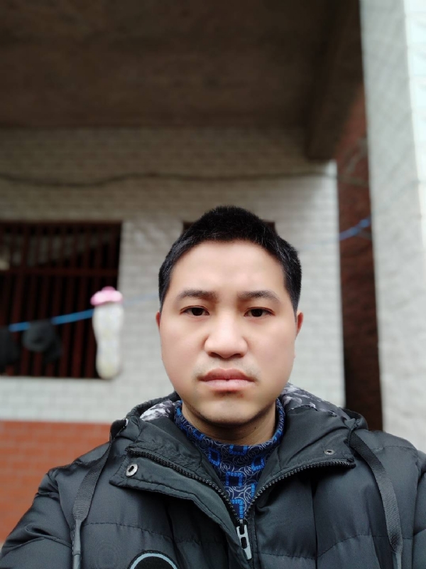 星飞扬的第一张照片--深圳相亲服务中心