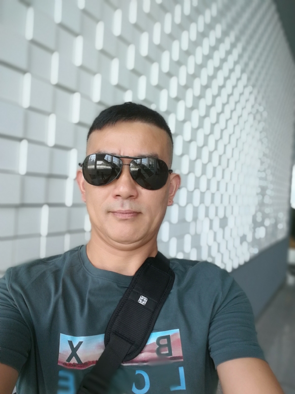 同同想008x的第一张照片--深圳相亲服务中心