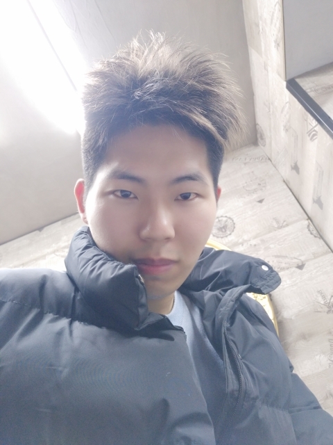 郑小五的第一张照片--深圳相亲服务中心