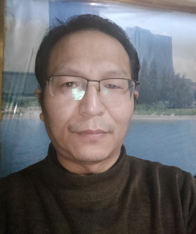 小草的第一张照片--深圳相亲服务中心