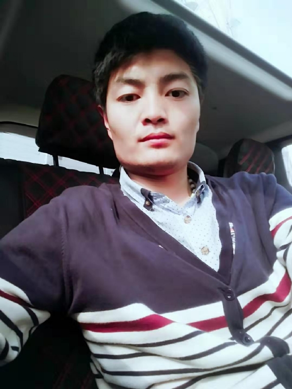 心畫的第一张照片--深圳相亲服务中心