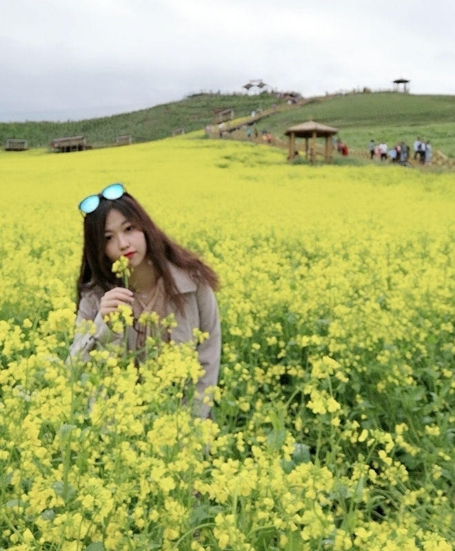 小桃花的第二张照片--深圳相亲服务中心