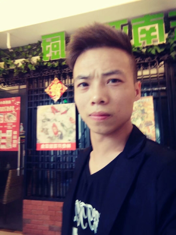 听云的第一张照片--深圳相亲服务中心