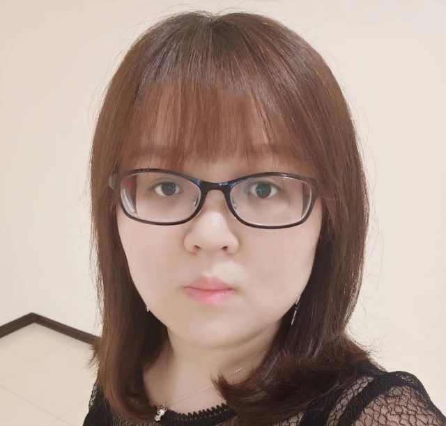 lily的第一张照片--深圳相亲服务中心