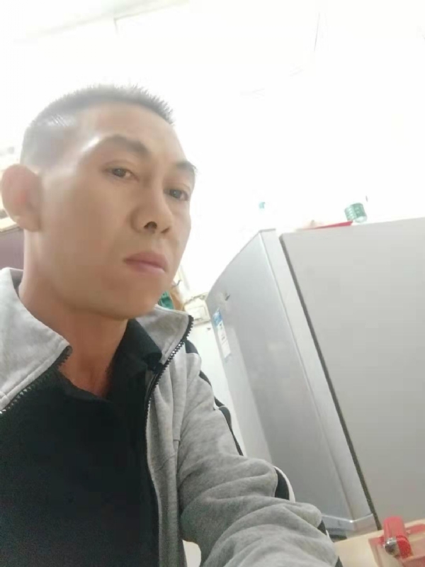 相信自己的第一张照片--深圳相亲服务中心