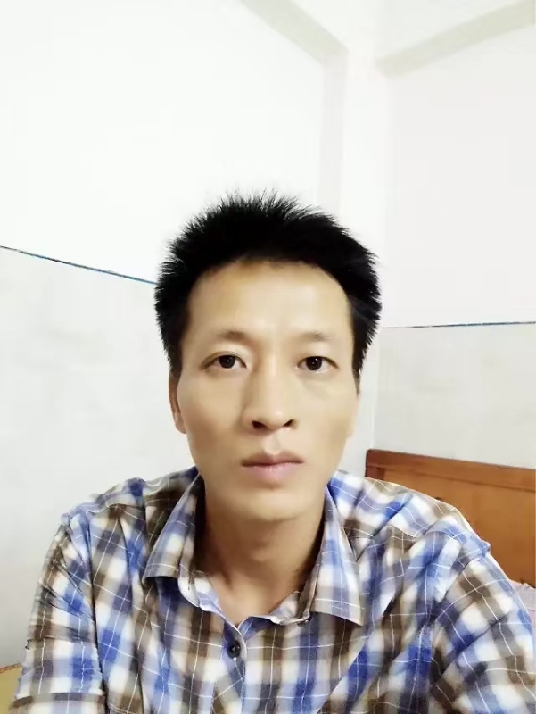 流年未亡的第一张照片--深圳相亲服务中心