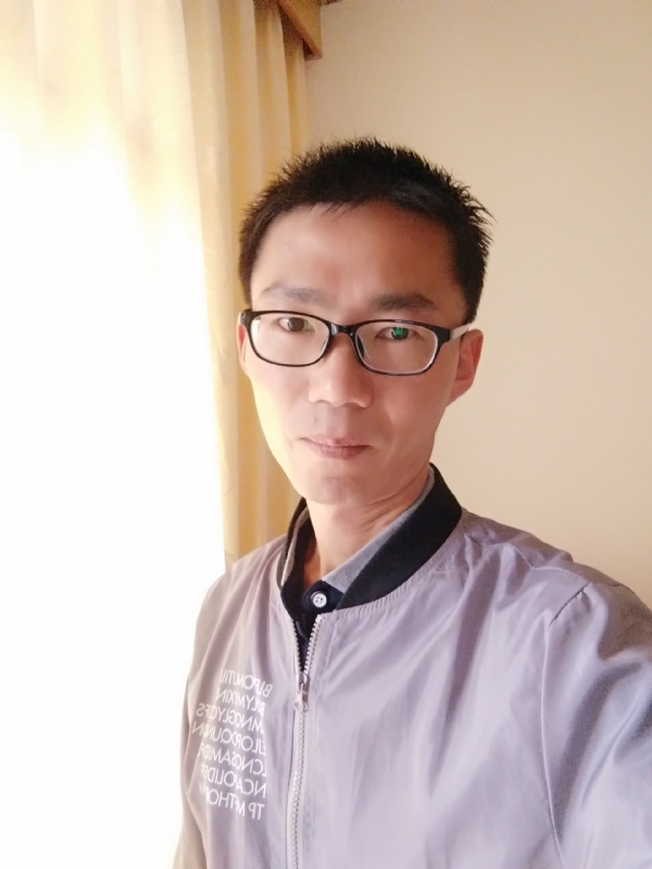 平凡的风的第二张照片--深圳相亲服务中心