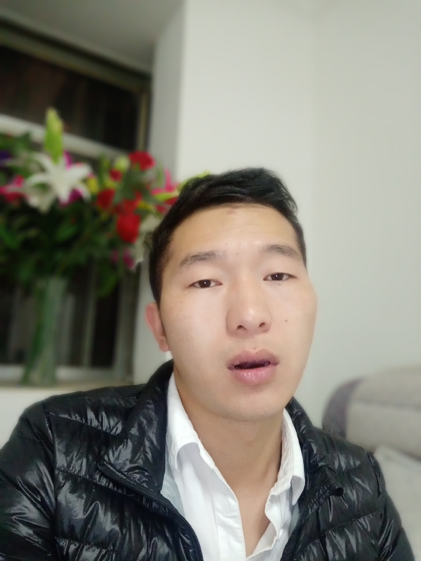 赵勇的第一张照片--深圳相亲服务中心