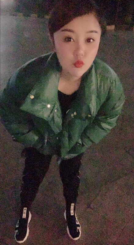 杨乔依的第一张照片--深圳相亲服务中心