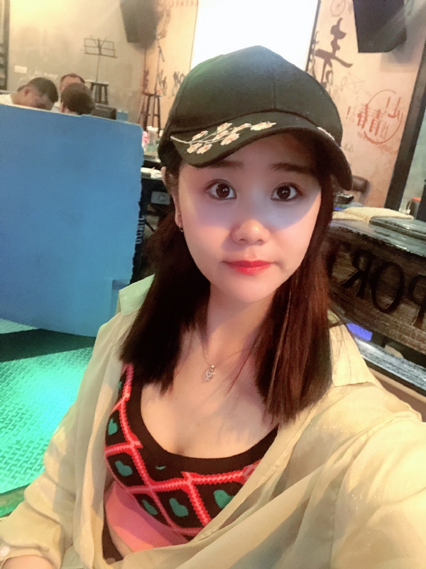 沐秋的第一张照片--深圳相亲服务中心