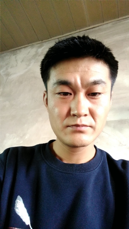 侯银学HyX的第一张照片--深圳相亲服务中心
