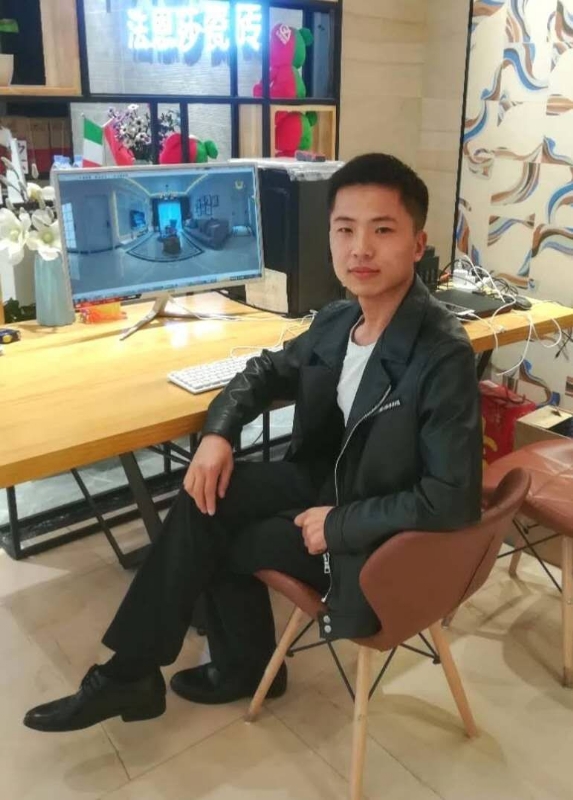 峰的第一张照片--深圳相亲服务中心