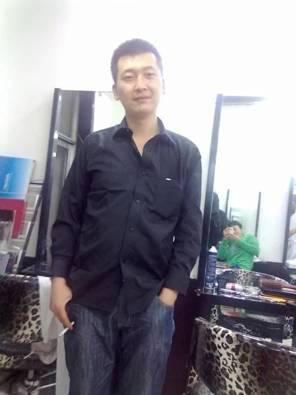 风筝的第一张照片--深圳相亲服务中心
