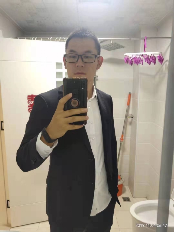 塞軍的第一张照片--深圳相亲服务中心