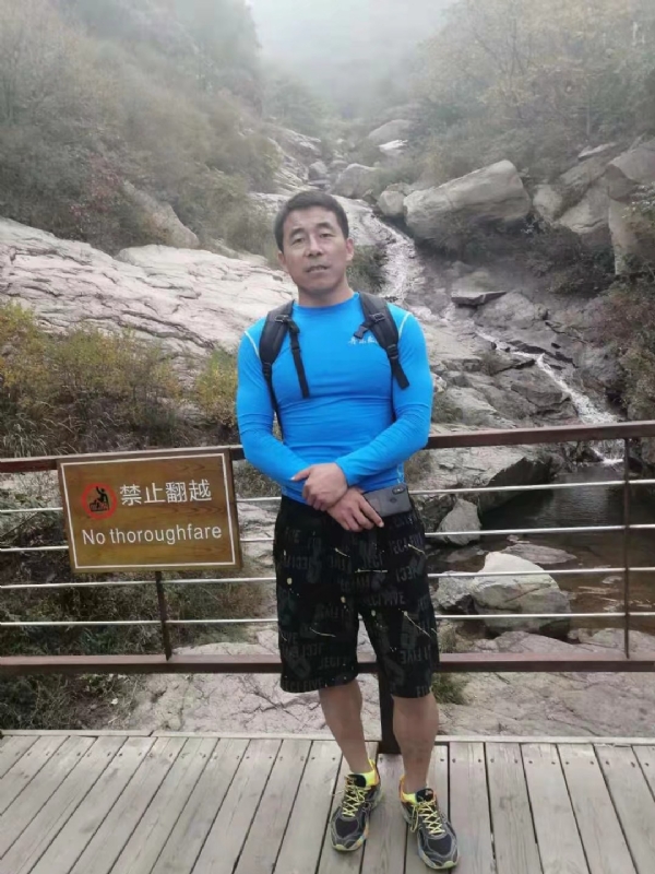 四季阳光的第一张照片--深圳相亲服务中心