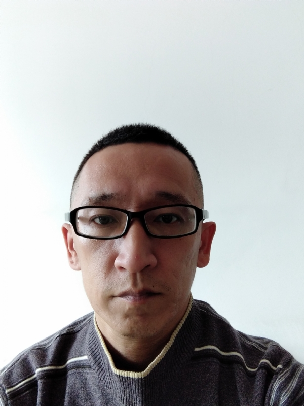 晓峰的第四张照片--深圳相亲服务中心