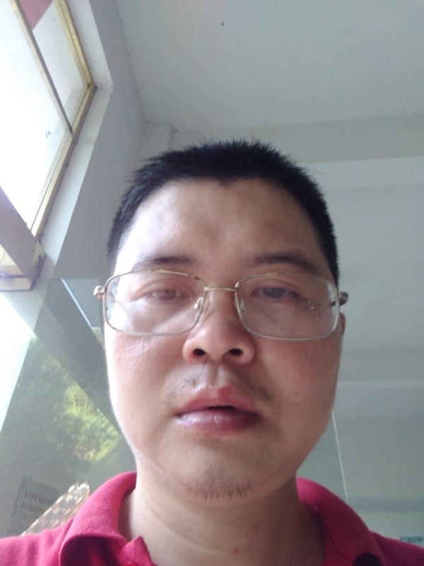 渠雨的第一张照片--深圳相亲服务中心