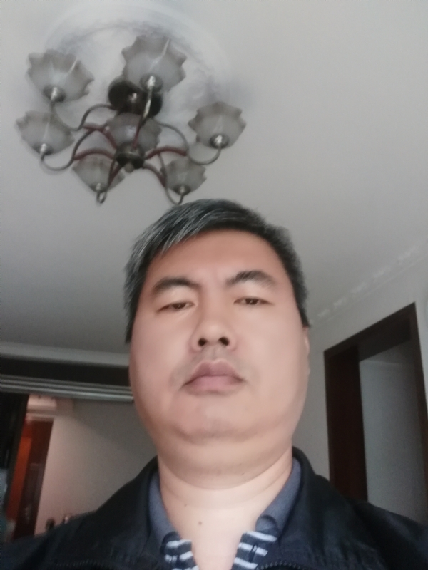 那卡西的第一张照片--深圳相亲服务中心