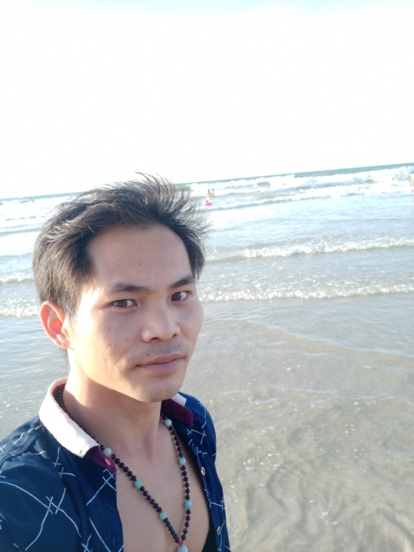 爱已欠费的第一张照片--深圳相亲服务中心
