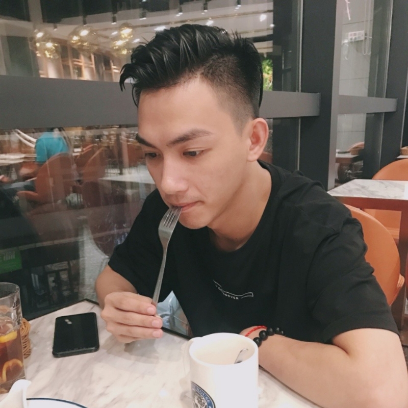 孤殇的第一张照片--深圳相亲服务中心