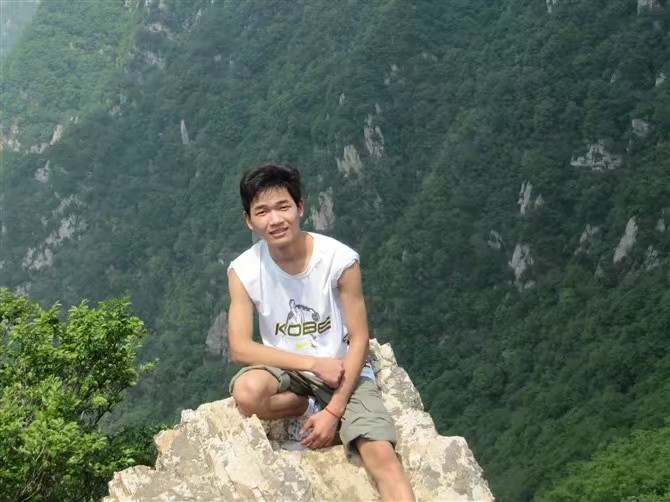隐身的第一张照片--深圳相亲服务中心