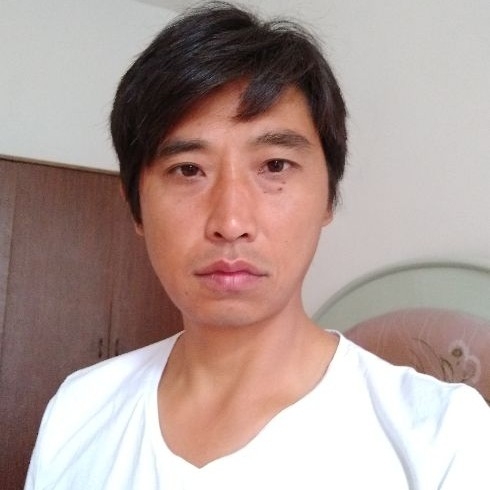 莞尔一笑的第一张照片--深圳相亲服务中心