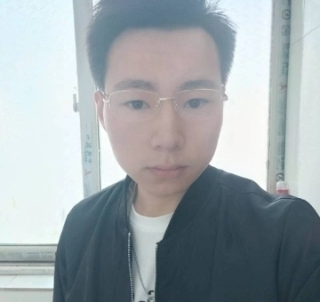 人在旅途的第一张照片--深圳相亲服务中心