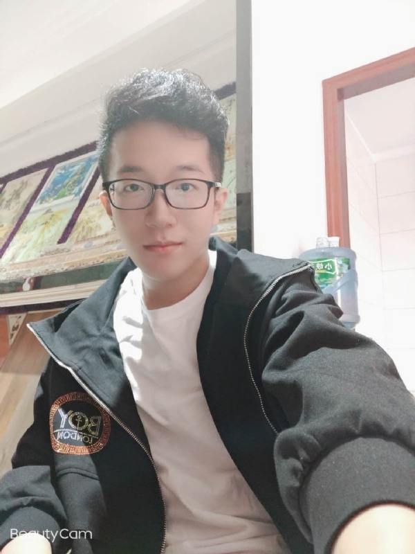 陈某某的第一张照片--深圳相亲服务中心