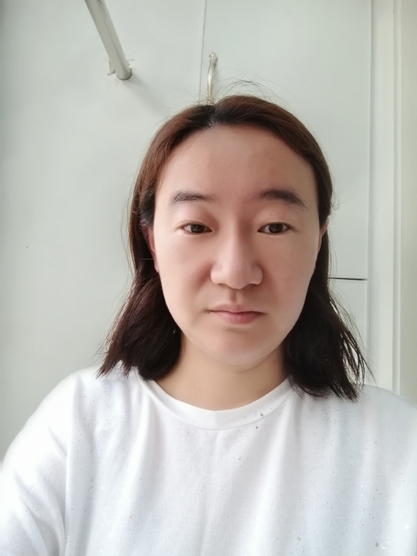洁的第一张照片--深圳相亲服务中心