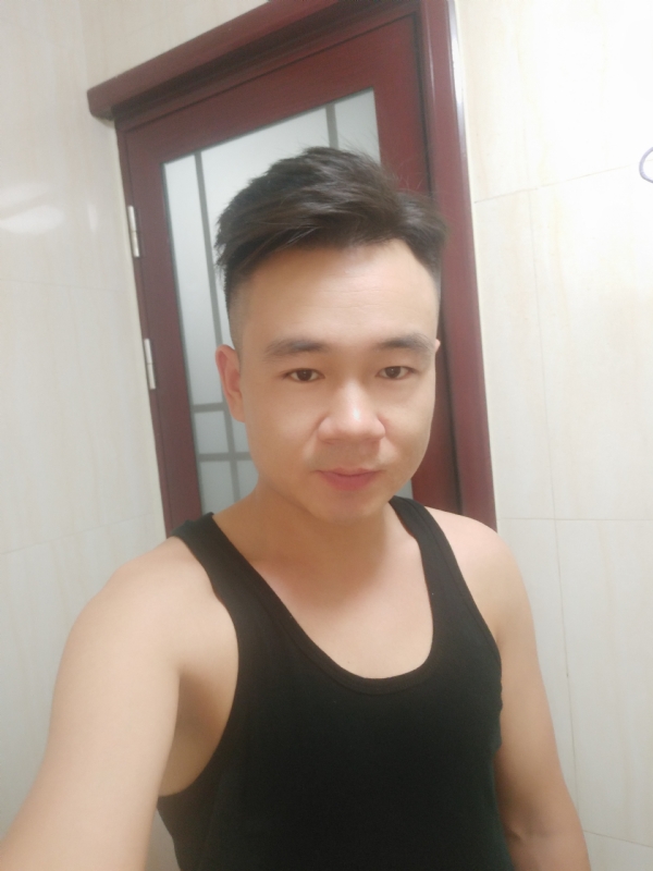 浮生若梦的第一张照片--深圳相亲服务中心