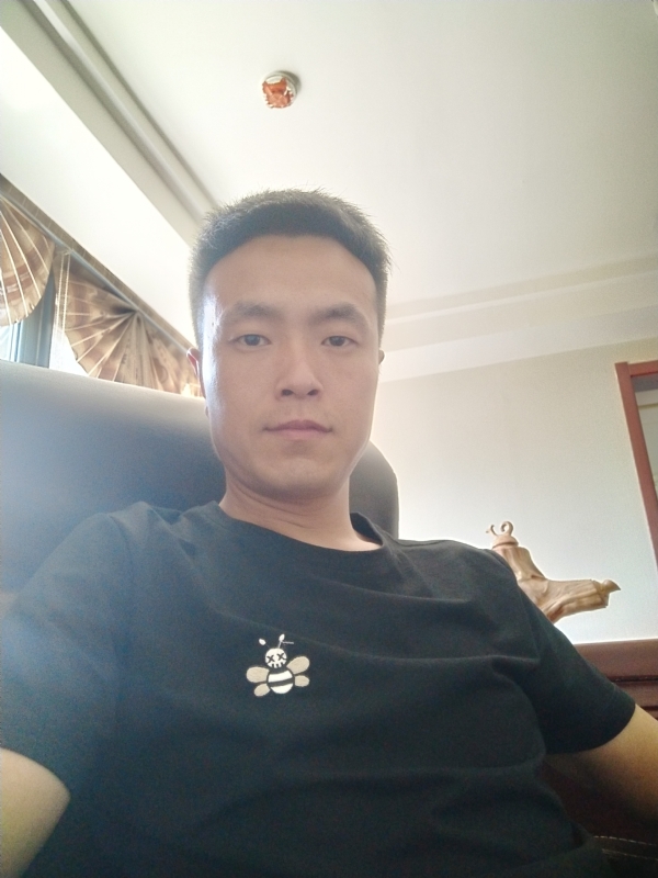 董星星的第一张照片--深圳相亲服务中心