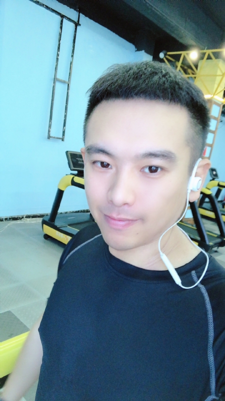 紫色天蝎的第一张照片--深圳相亲服务中心