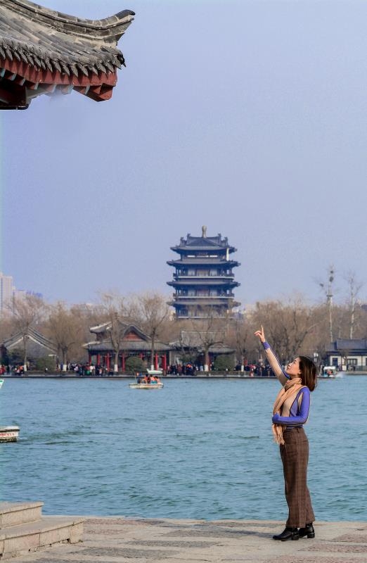 深水百合的第一张照片--深圳相亲服务中心
