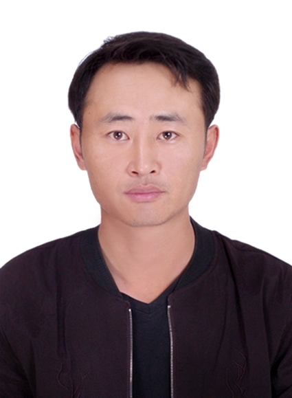 淡漠痕的第一张照片--深圳相亲服务中心