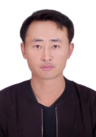 淡漠痕的第二张照片--深圳相亲服务中心
