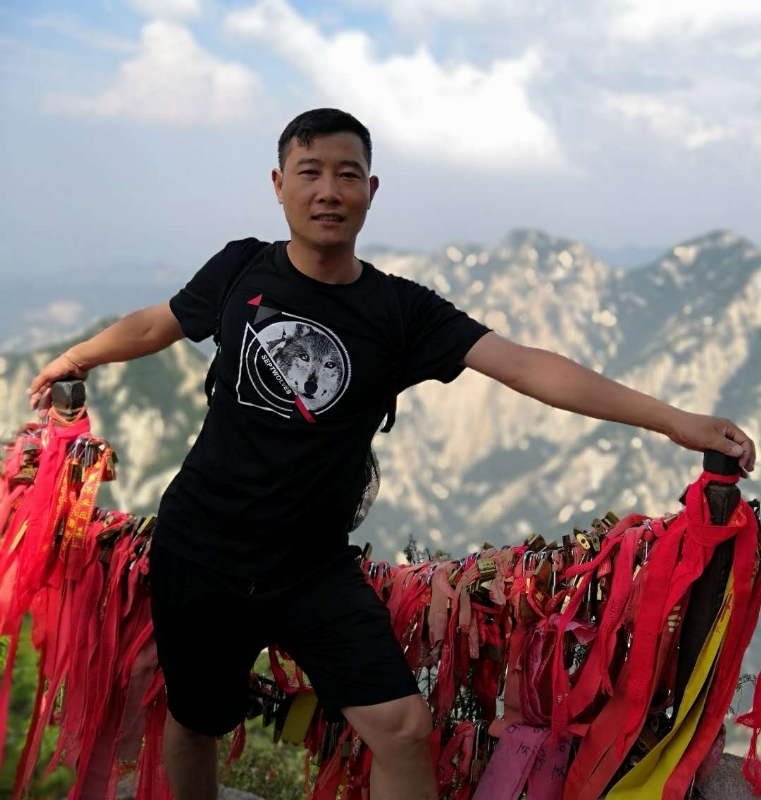 阿拉的第二张照片--深圳相亲服务中心