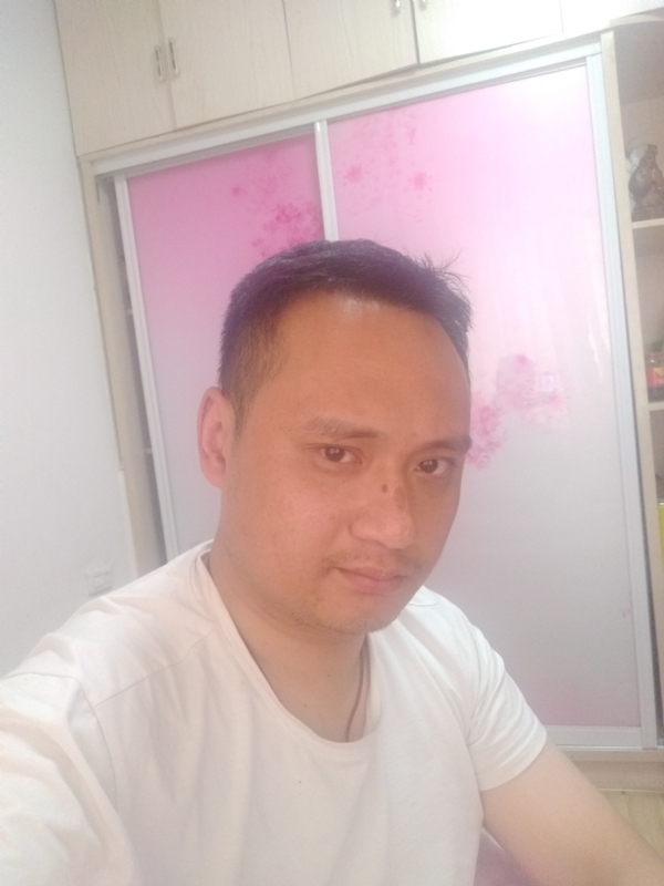 孤单的小冬瓜的第一张照片--深圳相亲服务中心
