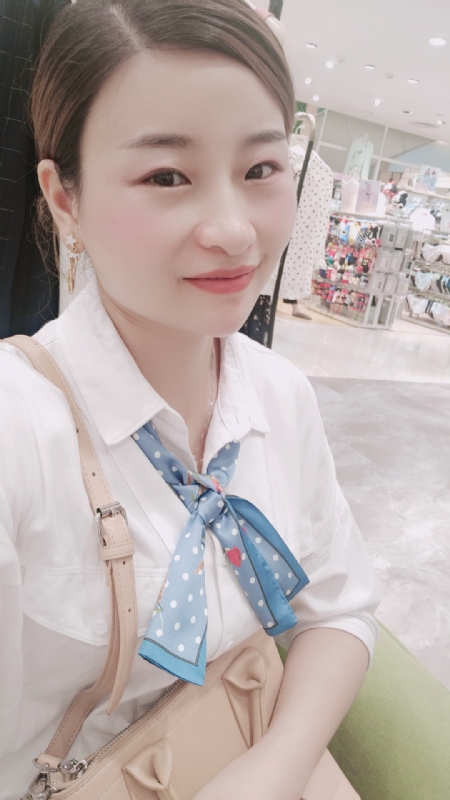 如意的第一张照片--深圳相亲服务中心