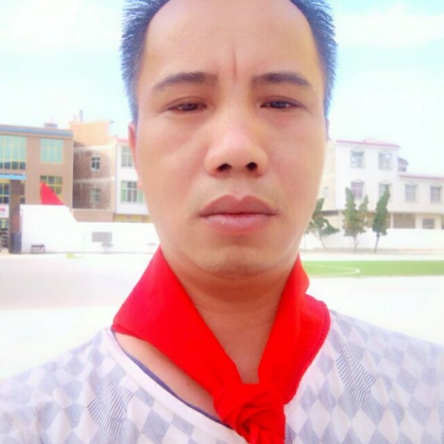 留守男人的第一张照片--深圳相亲服务中心