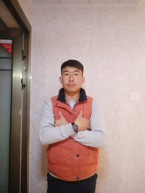 石林小伙的第二张照片--深圳相亲服务中心